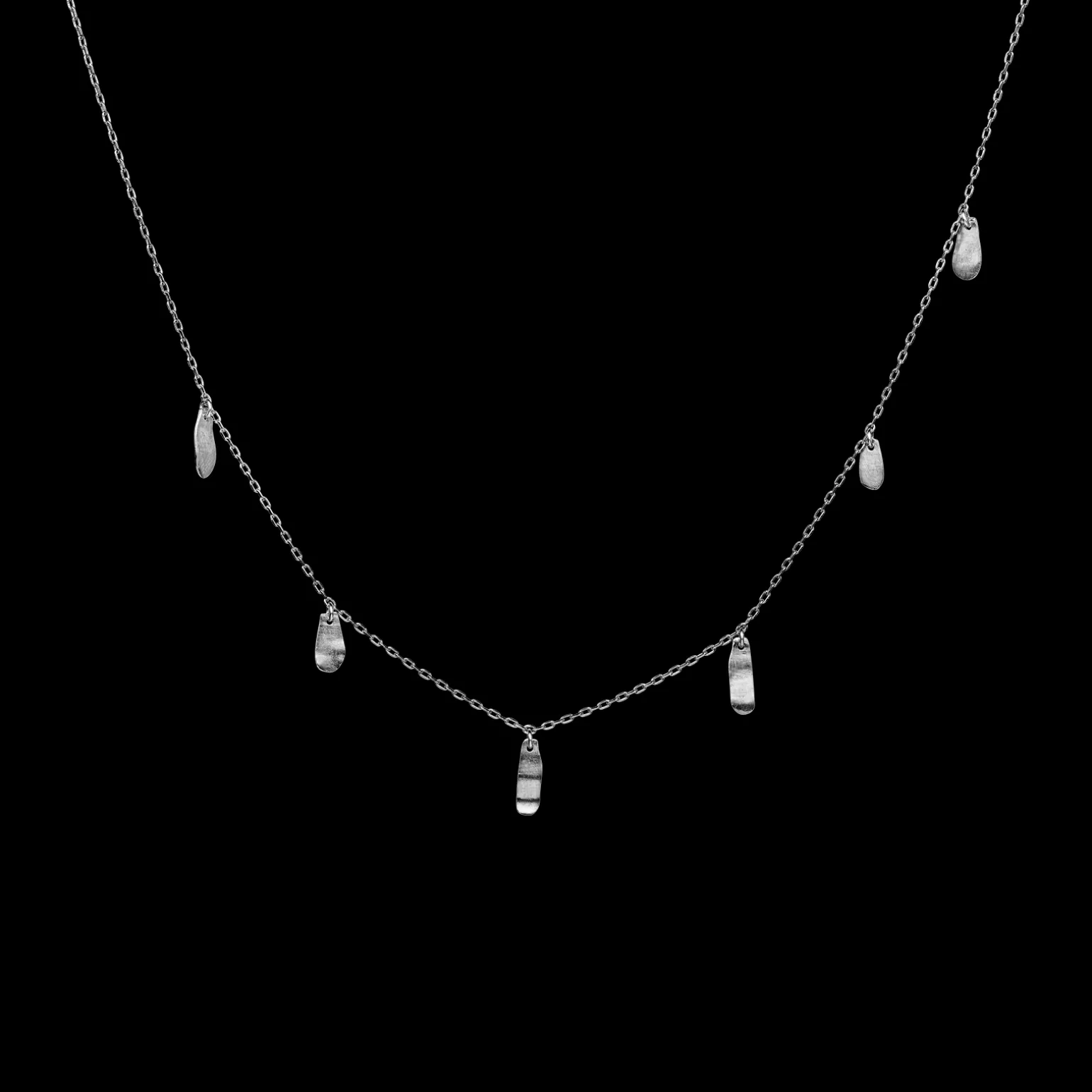 columbine_necklace_0.webp Clearance Columbine Necklace Halskjeder