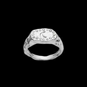 New Demi Ring Ringer