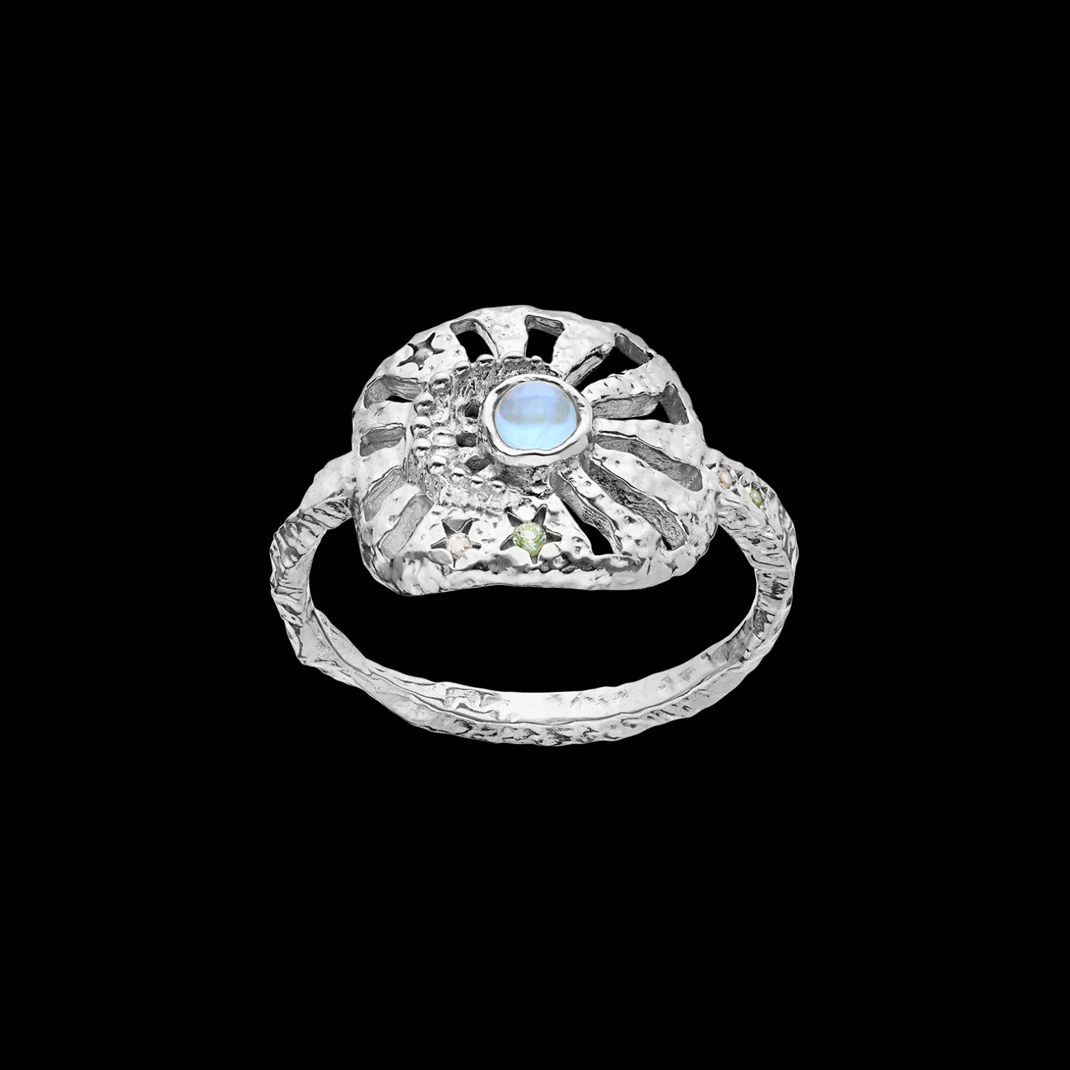 soluna_ring_3-1.webp Shop Soluna Ring Ringer