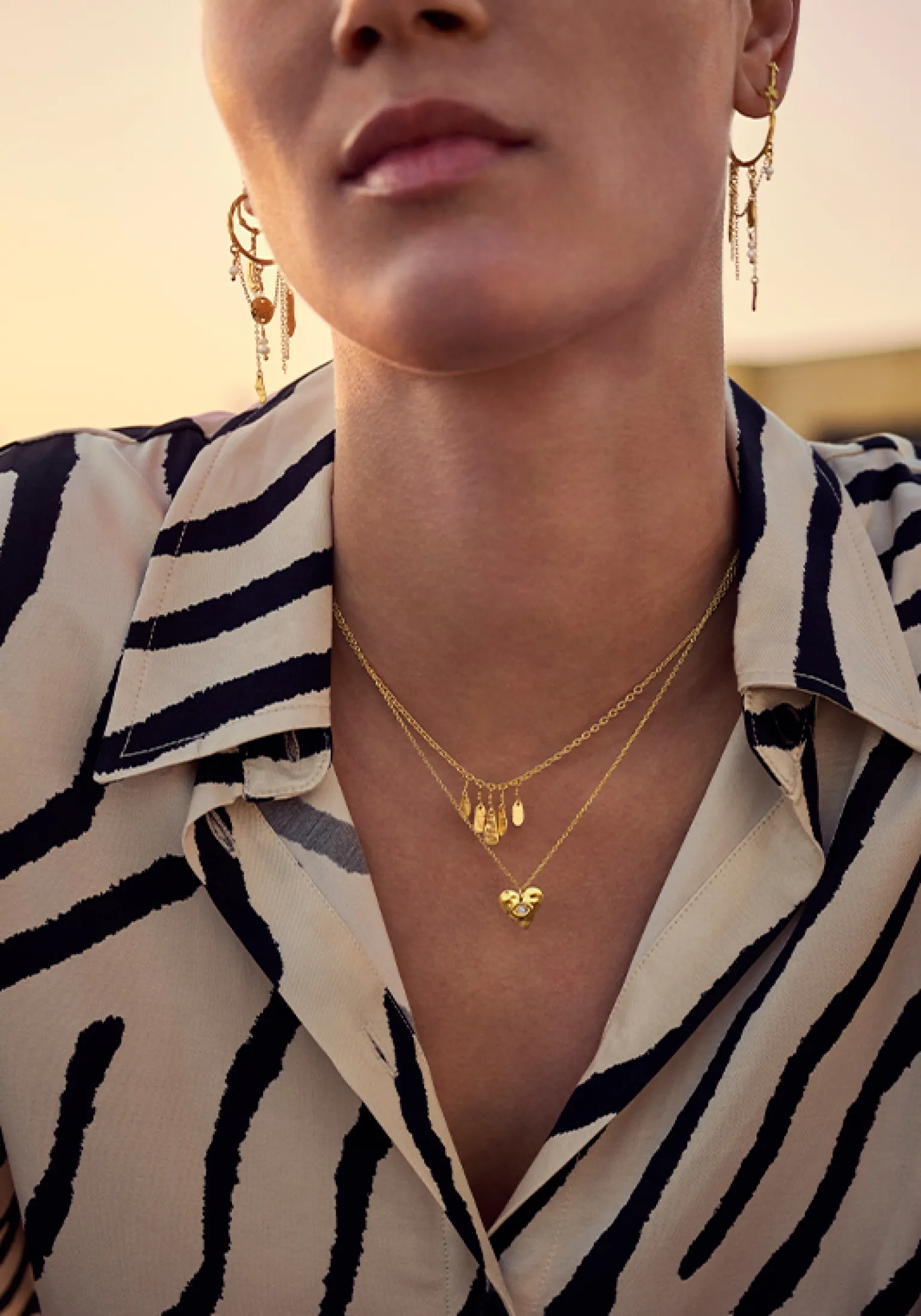 theresa_necklace_2.webp Shop Theresa Necklace Halskjeder