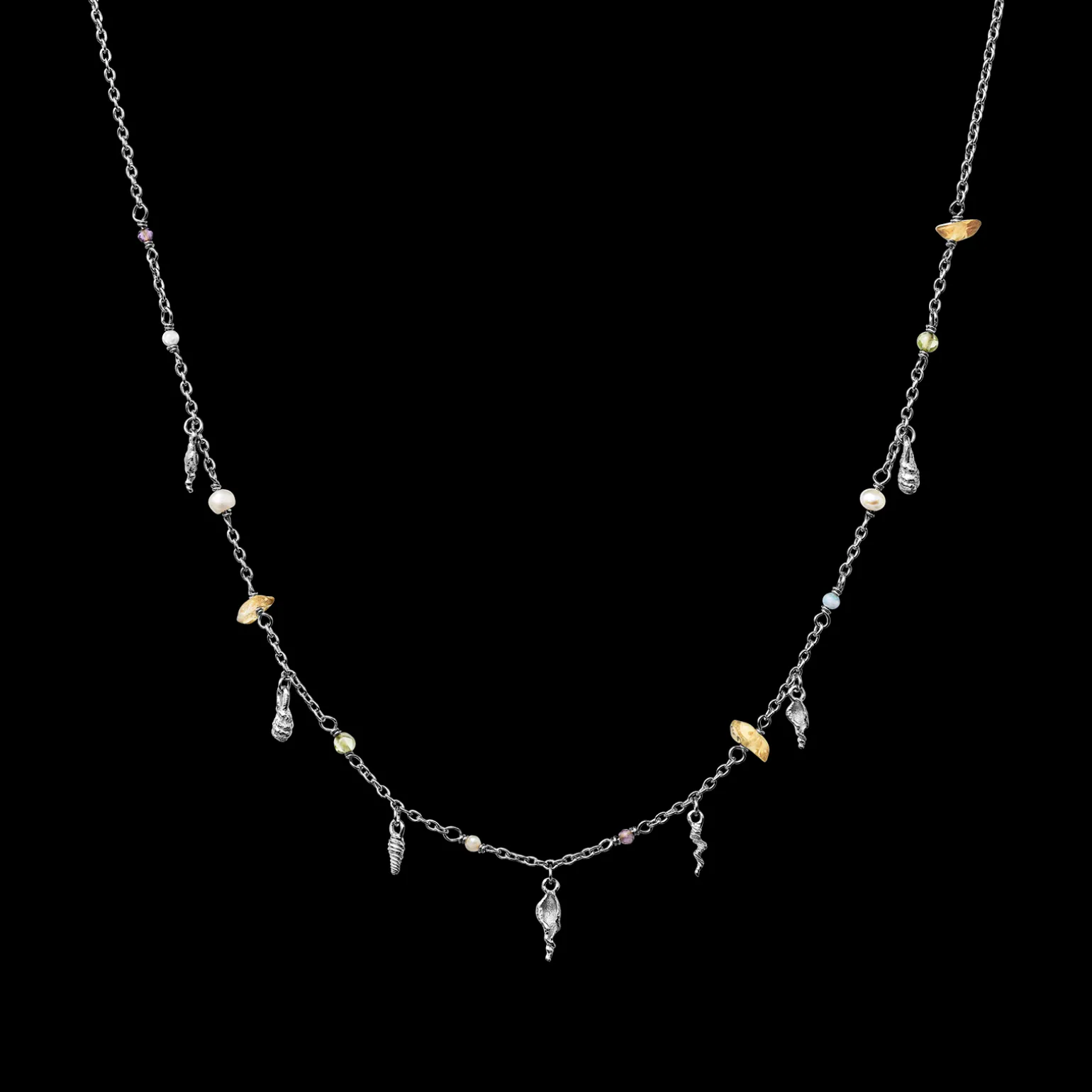 toutsi_necklace_0.webp Sale Toutsi Necklace Halskjeder